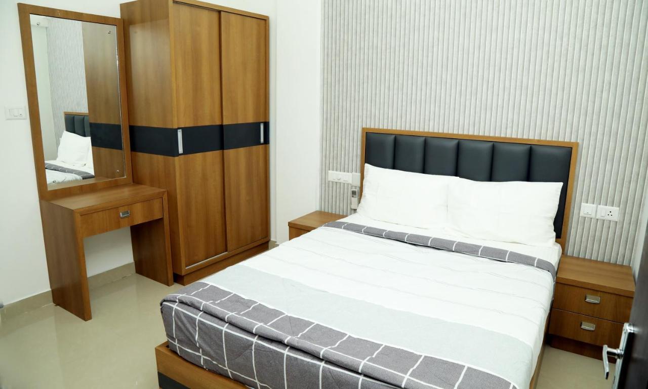 Alite Enclaves Fully Furnished Apartments Thrissur Eksteriør bilde