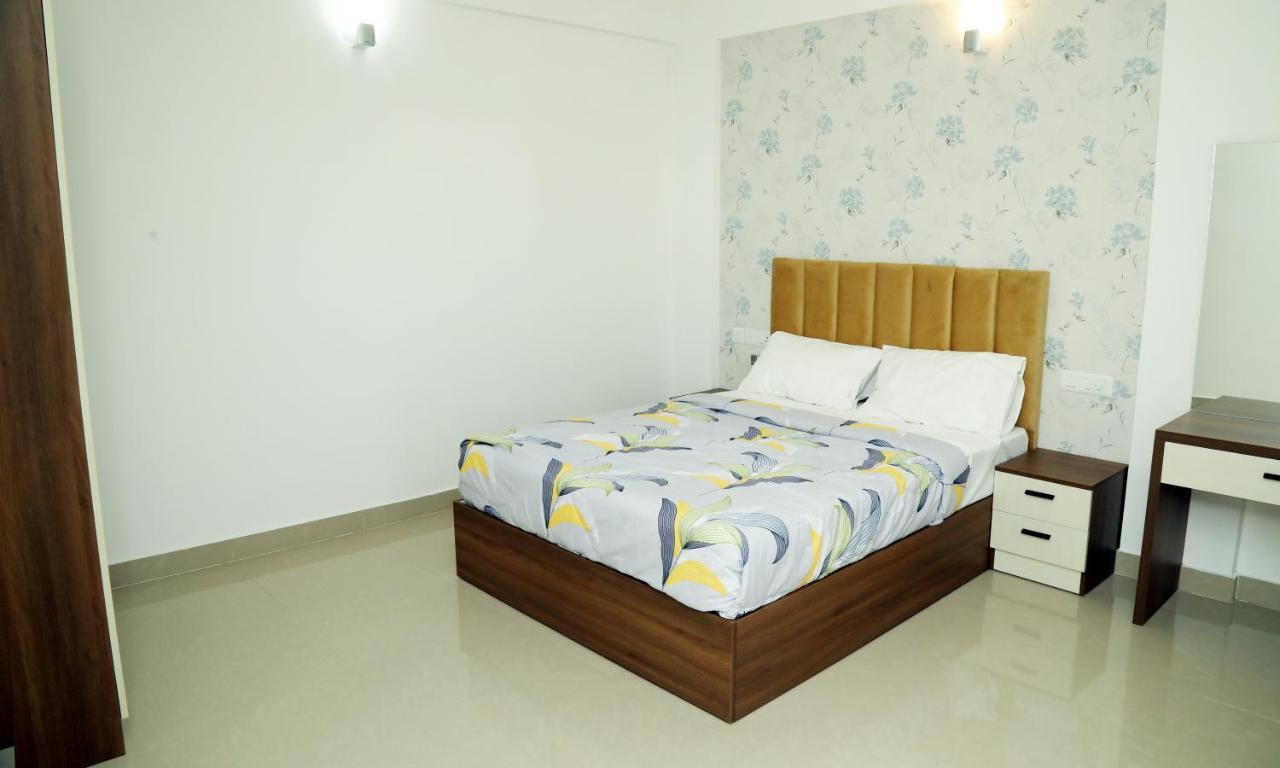 Alite Enclaves Fully Furnished Apartments Thrissur Eksteriør bilde