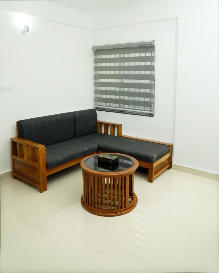 Alite Enclaves Fully Furnished Apartments Thrissur Eksteriør bilde