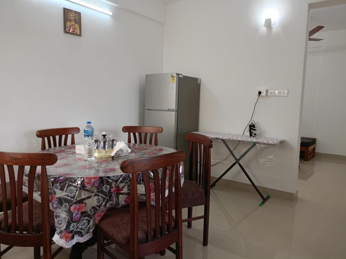 Alite Enclaves Fully Furnished Apartments Thrissur Eksteriør bilde