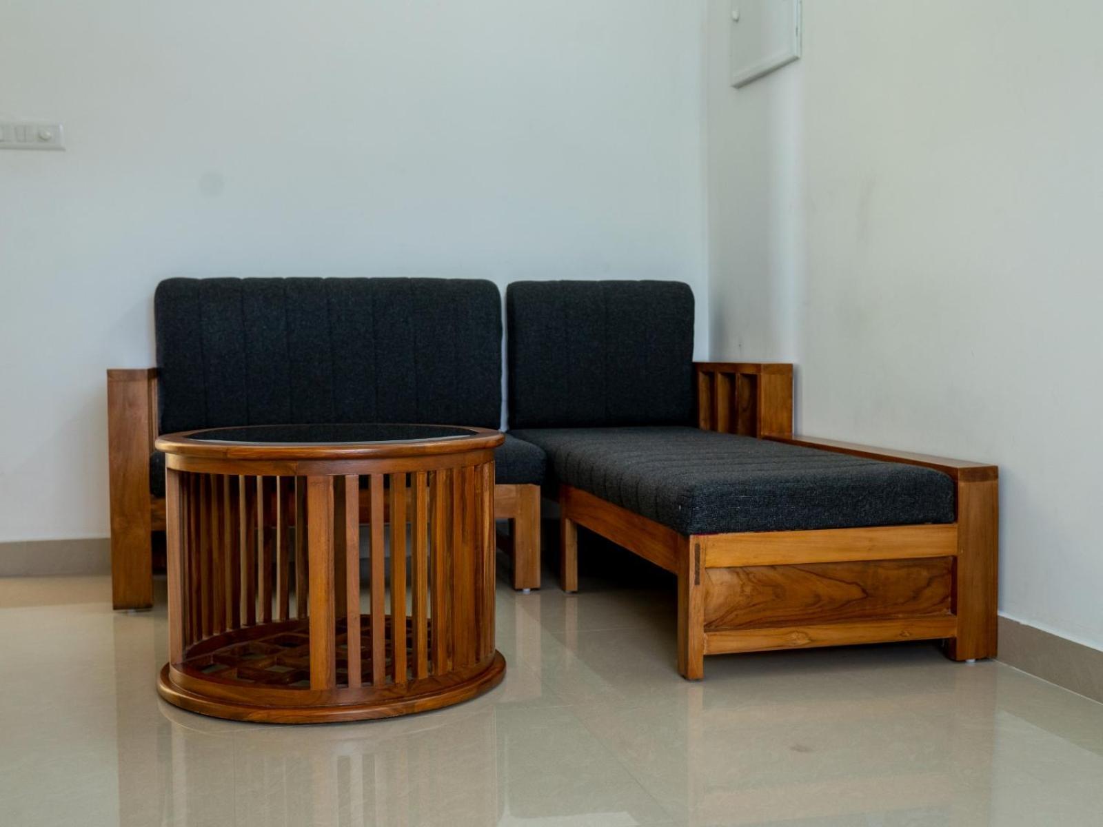 Alite Enclaves Fully Furnished Apartments Thrissur Eksteriør bilde