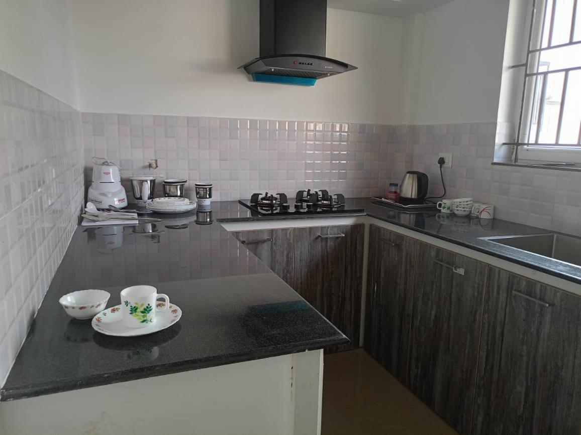 Alite Enclaves Fully Furnished Apartments Thrissur Eksteriør bilde