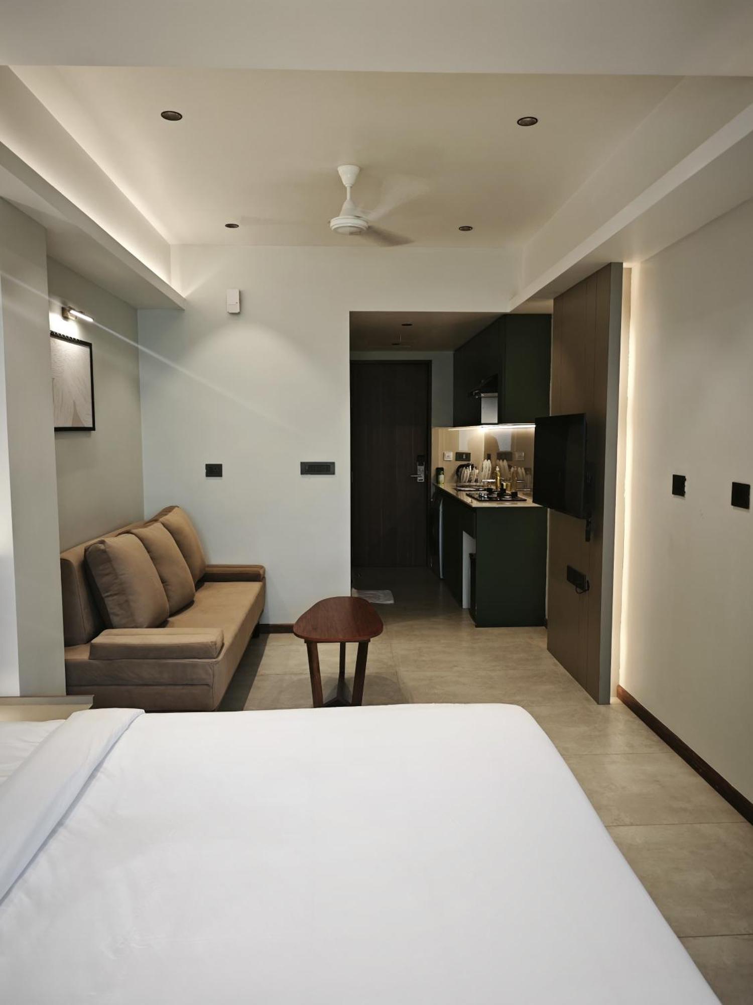 Alite Enclaves Fully Furnished Apartments Thrissur Eksteriør bilde